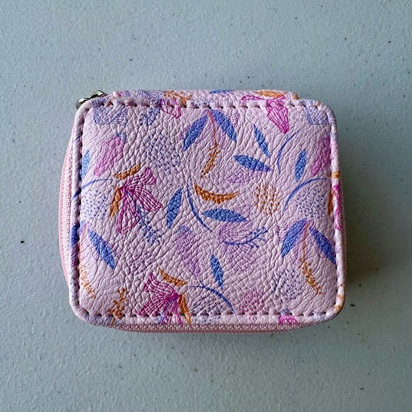 MIAMICA Floral Print Travel Size Jewelry Box Pill Box Small - Picture 1 of 4